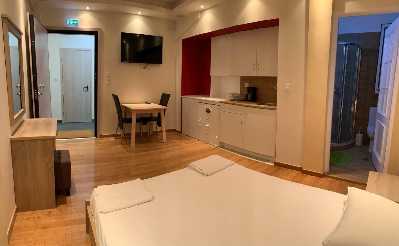 Ferienwohnung Just A Central Studio Apt. *Top Location* Athen Exterior foto