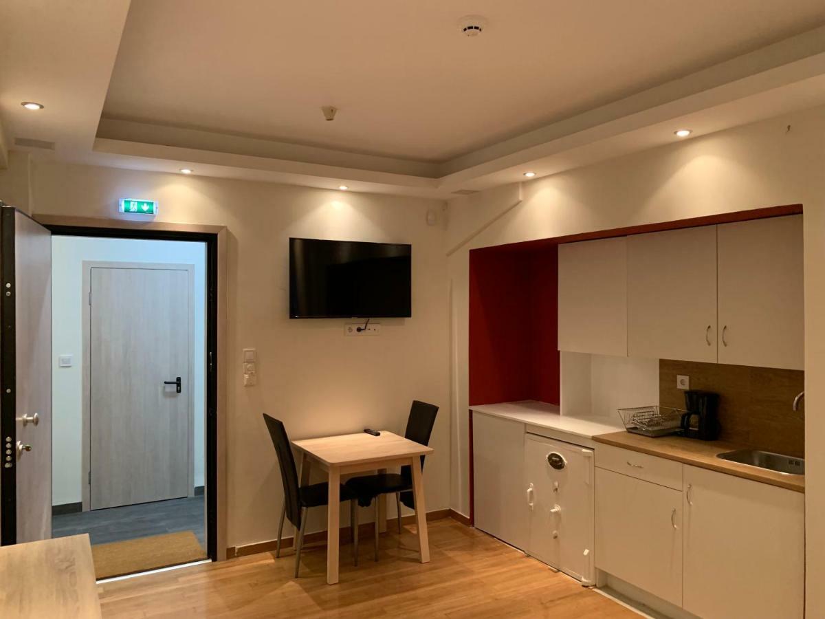 Ferienwohnung Just A Central Studio Apt. *Top Location* Athen Exterior foto